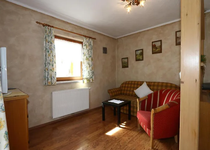 In Grossarltal With Panoramic Views Appartamento